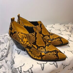 Vince Camuto Yellow Snake Print Wedges